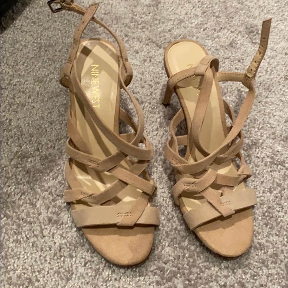 NEW Suede Nude Nine West Heel